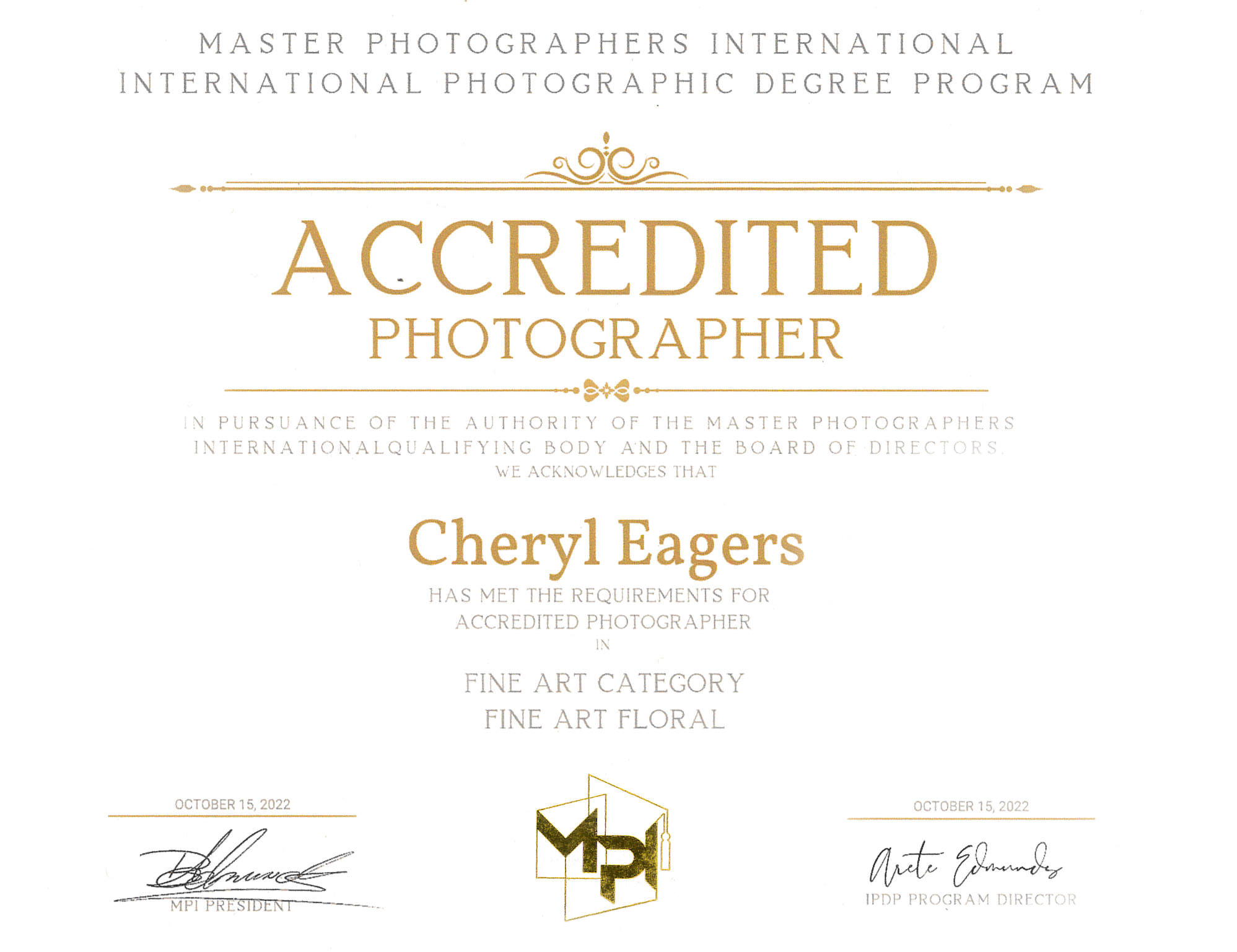 mackay flower photogrpher CHERYL EAGERS FINE ART FLORAL MPI ACCREDITATION